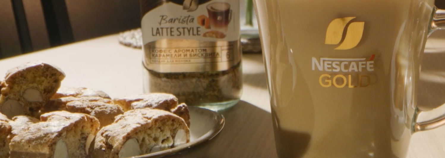  Cake with coffee