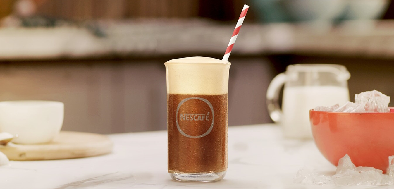Как сделать холодный Американо со льдом - рецепт NESCAFÉ®