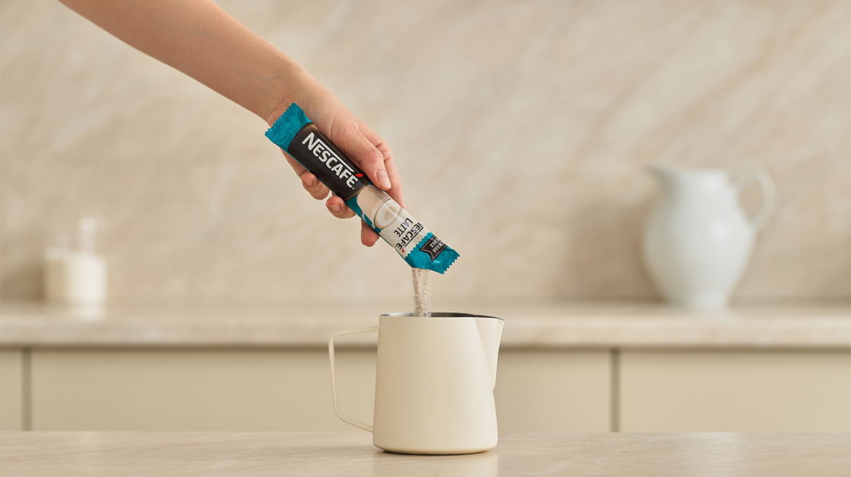 Добавьте НЕСКАФÉ® Latte