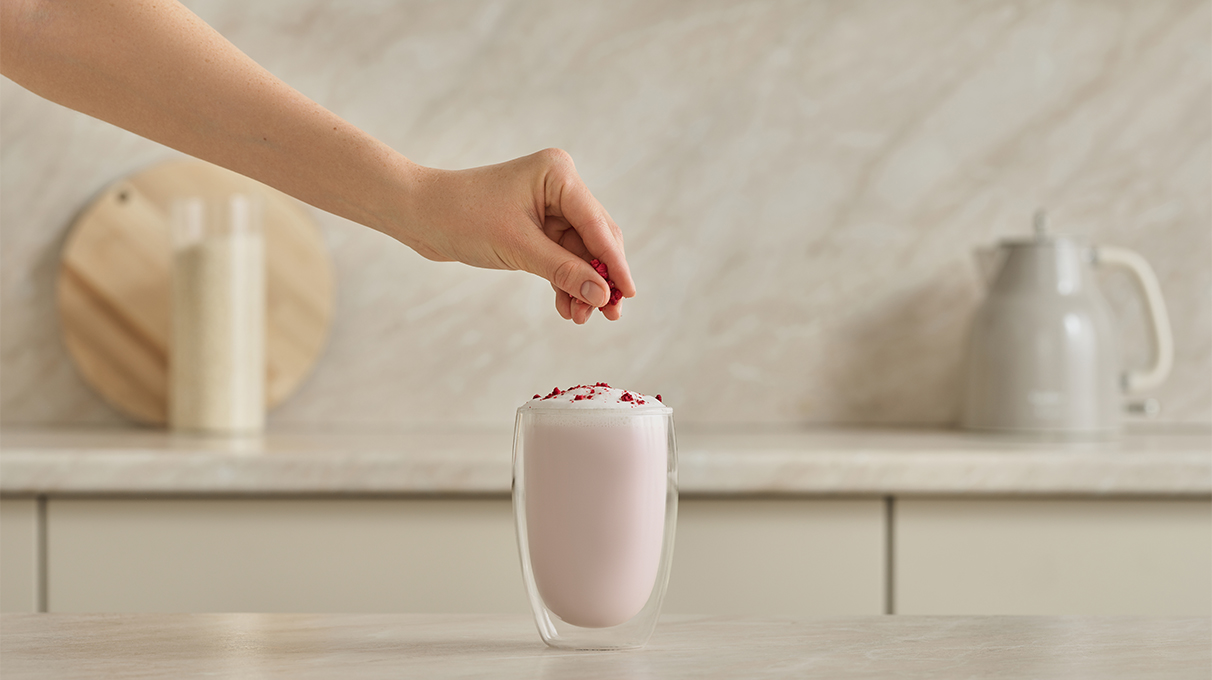 Украсьте сублимированной малиной