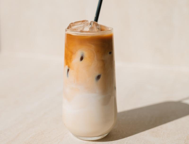 Кофейно-карамельный коктейль